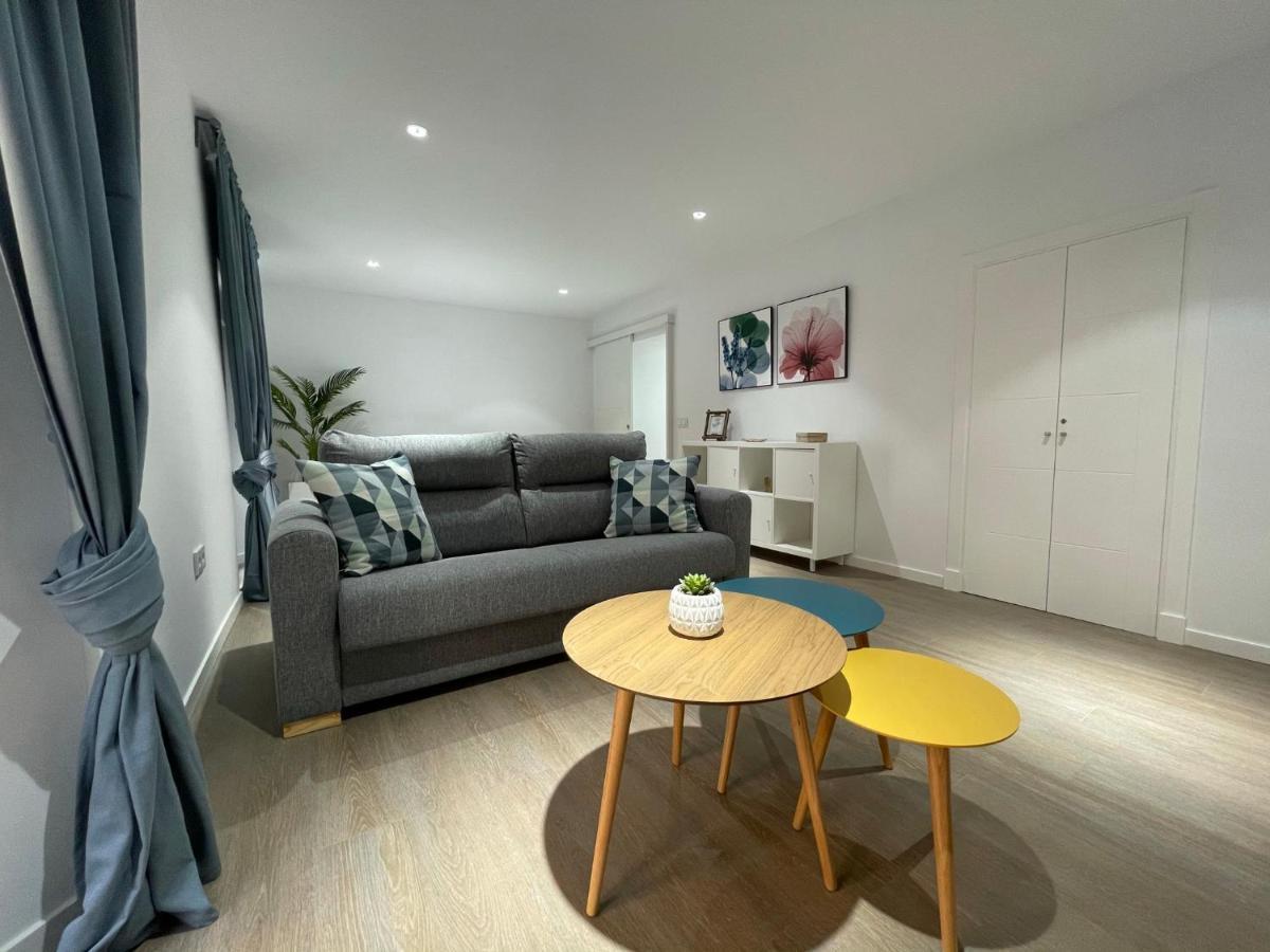 Apartamento Nebro Estrella Кадис Екстериор снимка