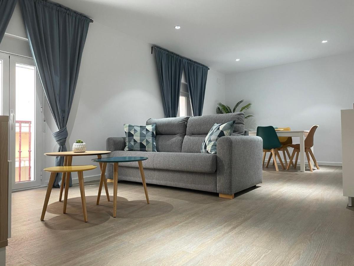 Apartamento Nebro Estrella Кадис Екстериор снимка