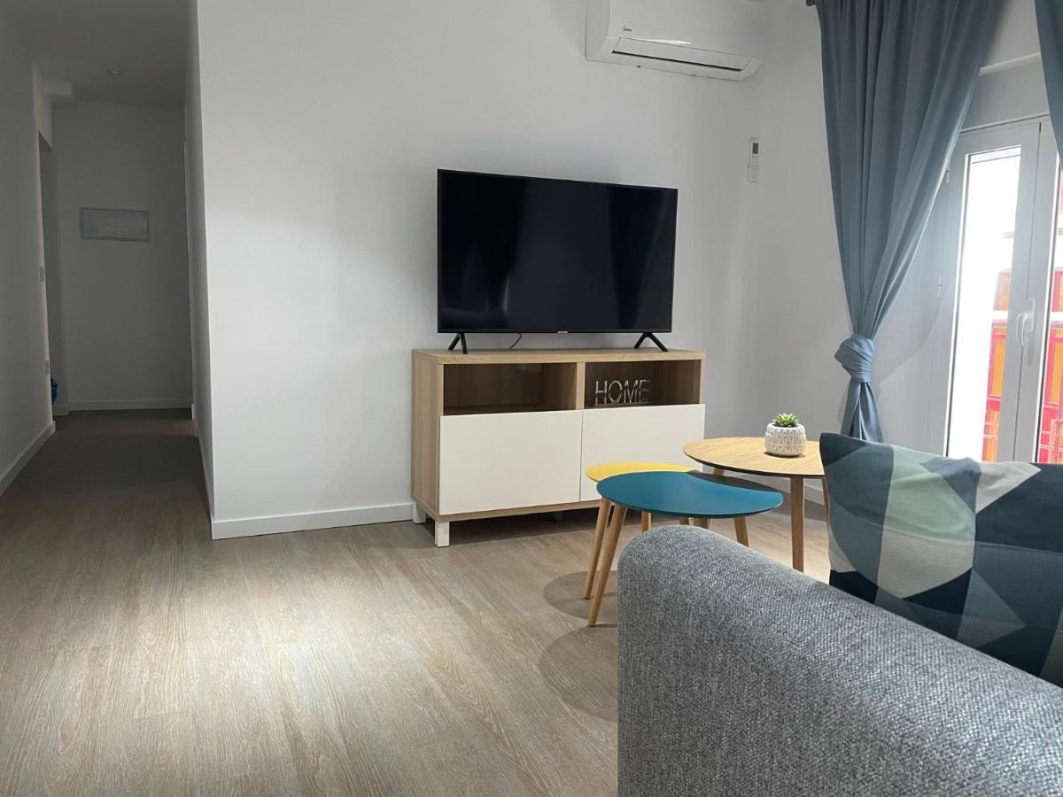 Apartamento Nebro Estrella Кадис Екстериор снимка