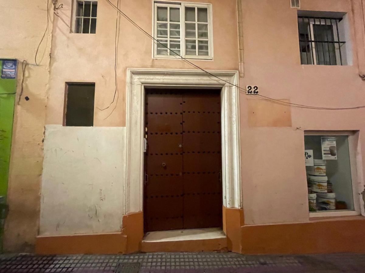 Apartamento Nebro Estrella Кадис Екстериор снимка