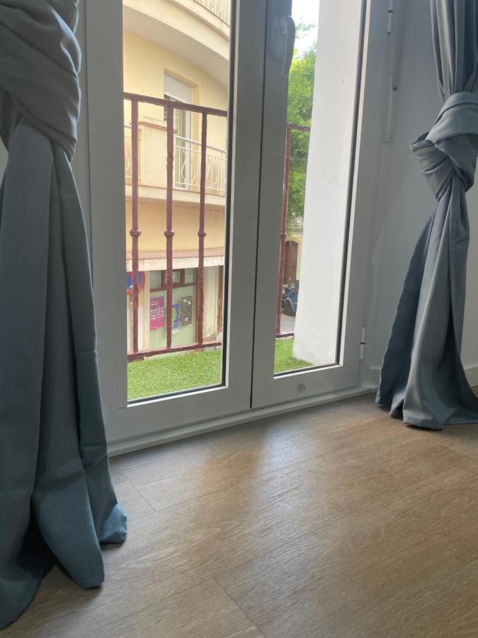 Apartamento Nebro Estrella Кадис Екстериор снимка